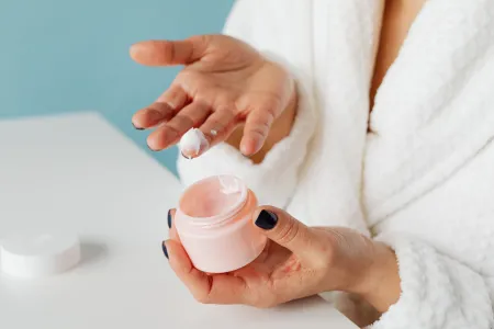 Usa siempre junto a otros cosméticos